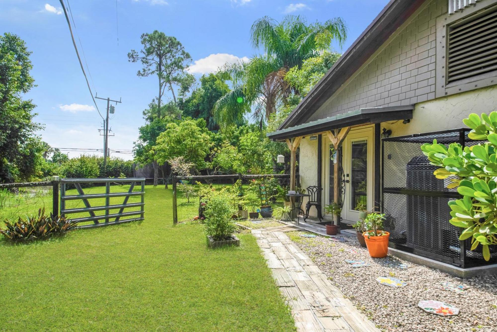La Quiete Cove For One Bed and Breakfast Lake Worth Beach Exteriör bild